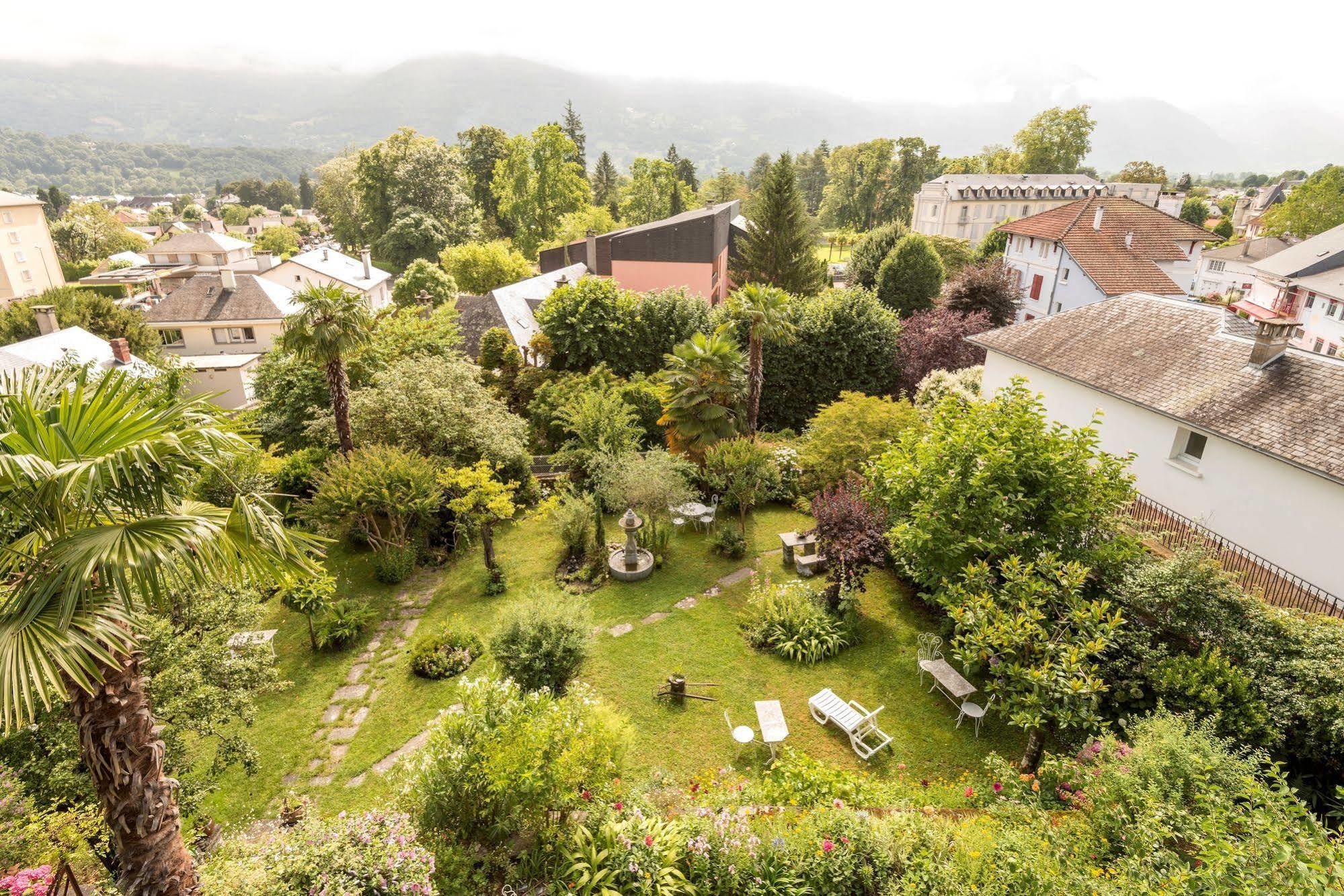 Logis Hôtel Beau Site Argelès-Gazost Exterior foto